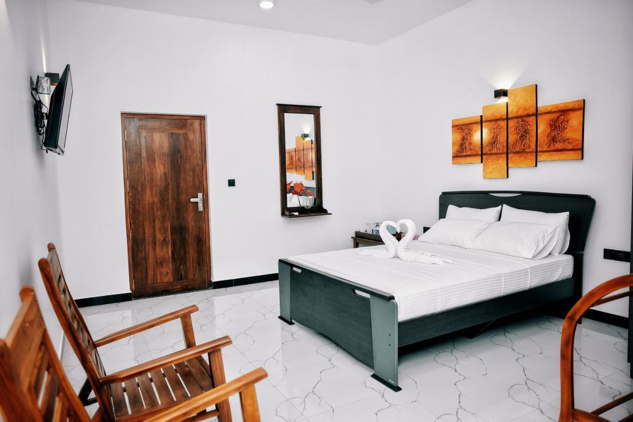 Hotel Aurum Boutique Negombo Esterno foto