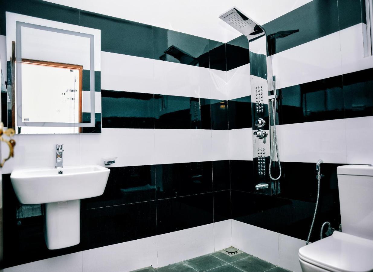 Hotel Aurum Boutique Negombo Esterno foto
