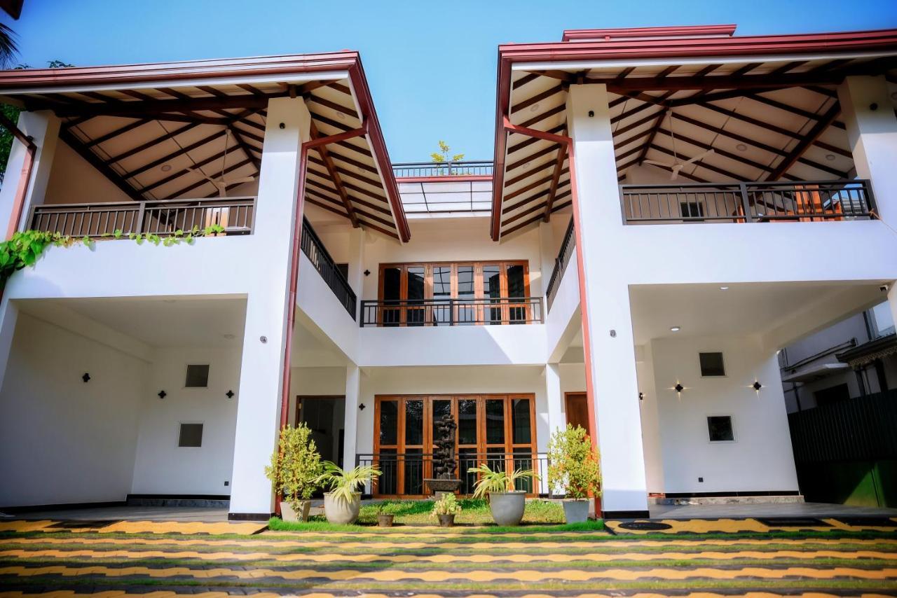 Hotel Aurum Boutique Negombo Esterno foto